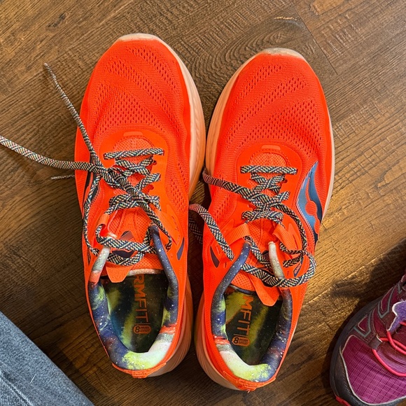 Saucony Guide 15 women’s 9.5 - Picture 4 of 4